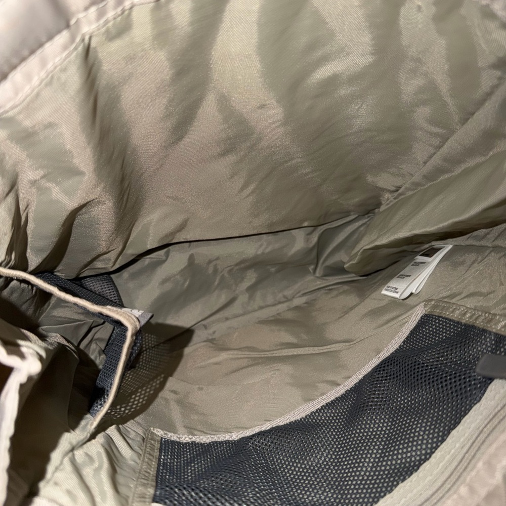 The North Face Beige Tote with Pink Quilted Stitching - Picture 3 of 3